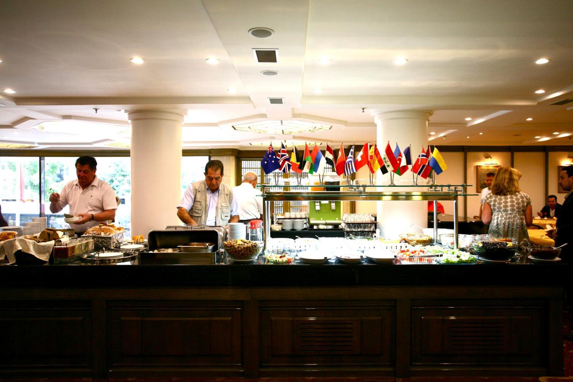 Royal Hotel Istanboel