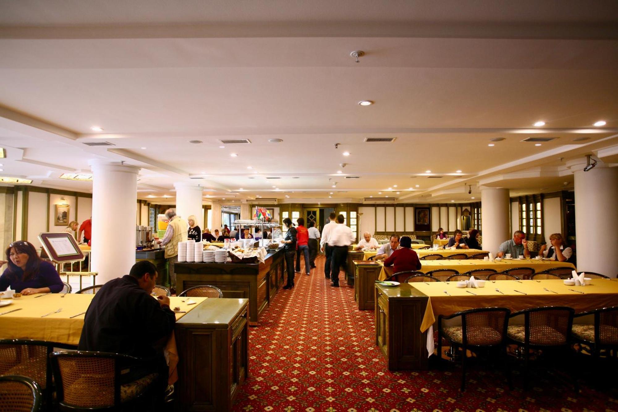 Hotel Royal Istanboel