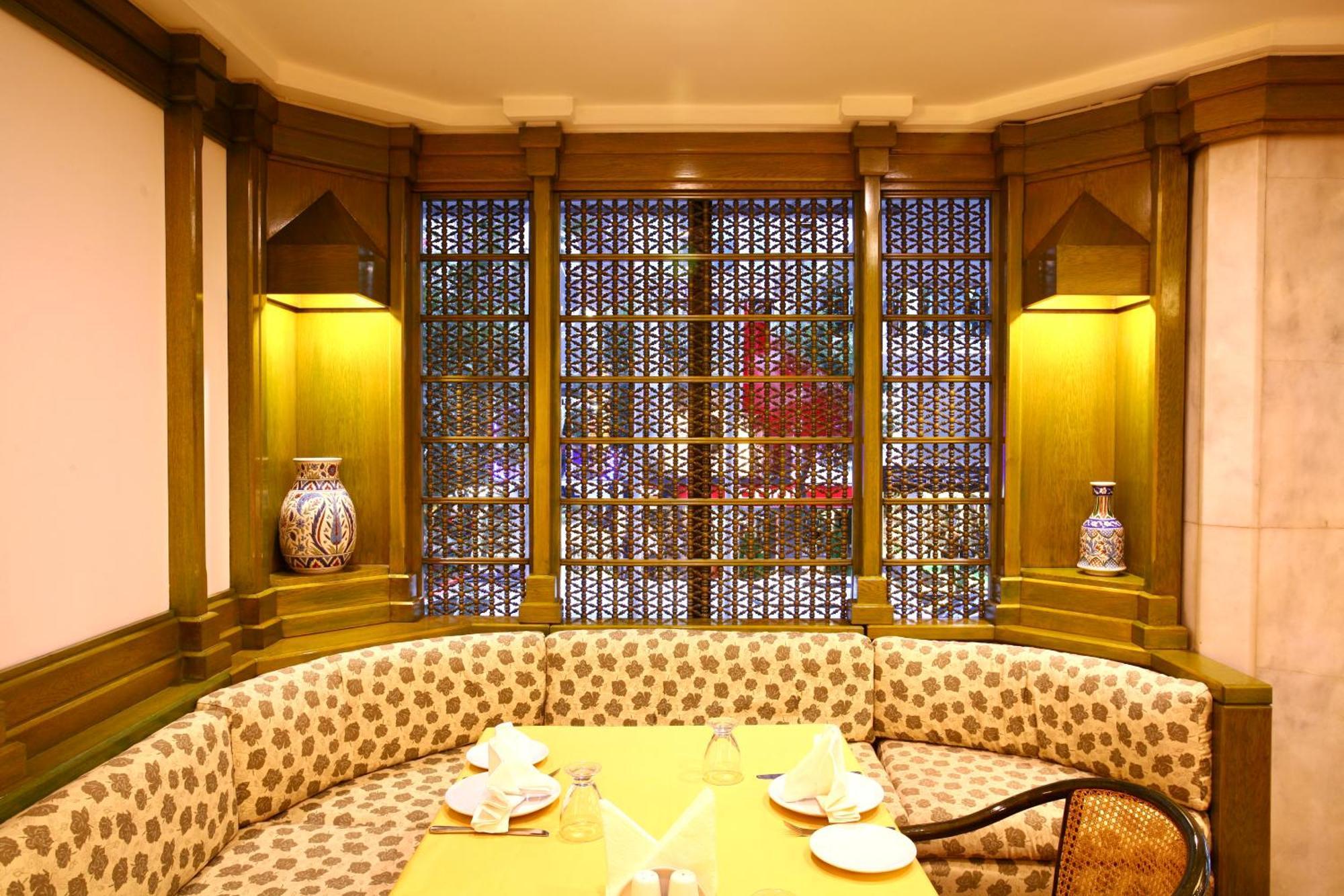 Royal Hotel Istanboel